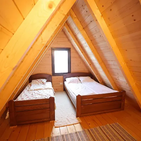 Brvnara Tikva 2 Chalet *